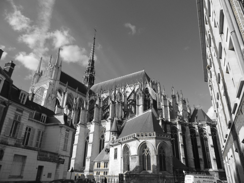 L'imposante et majestueuse cathédrale d'Amiens