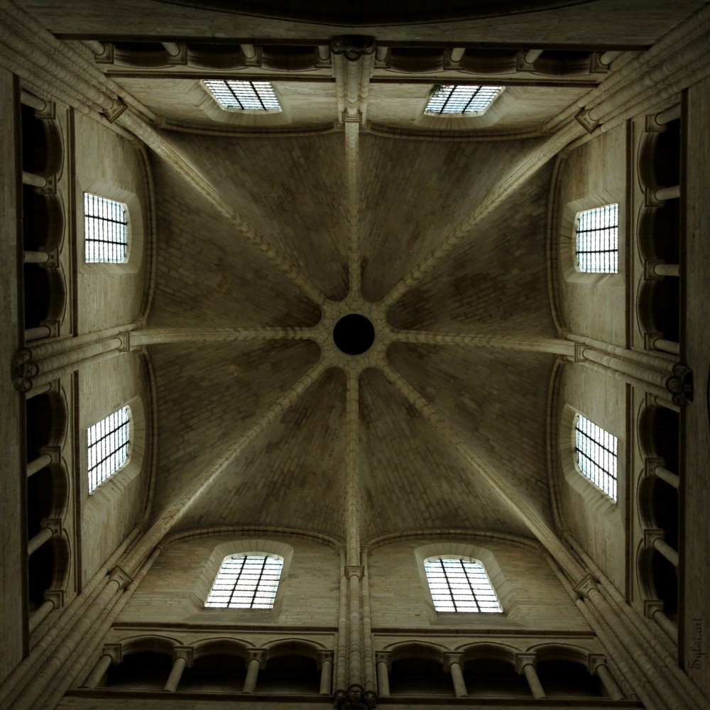 8 fenêtres / Cathédrale de Laon