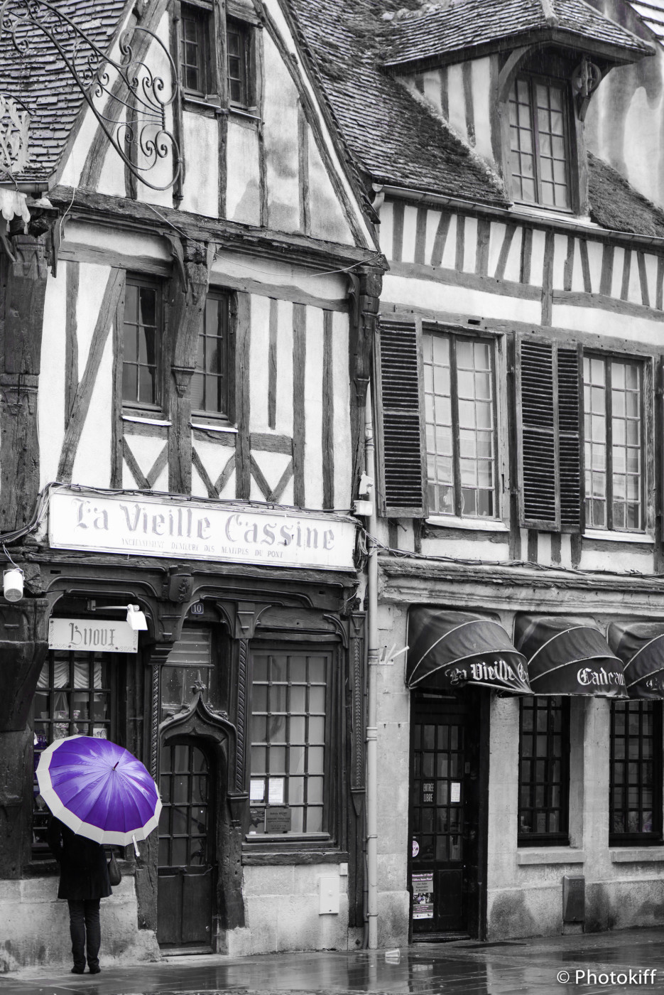 Un petit coin de parapluie - Dans la vieille ville - Compiègne (Oise)