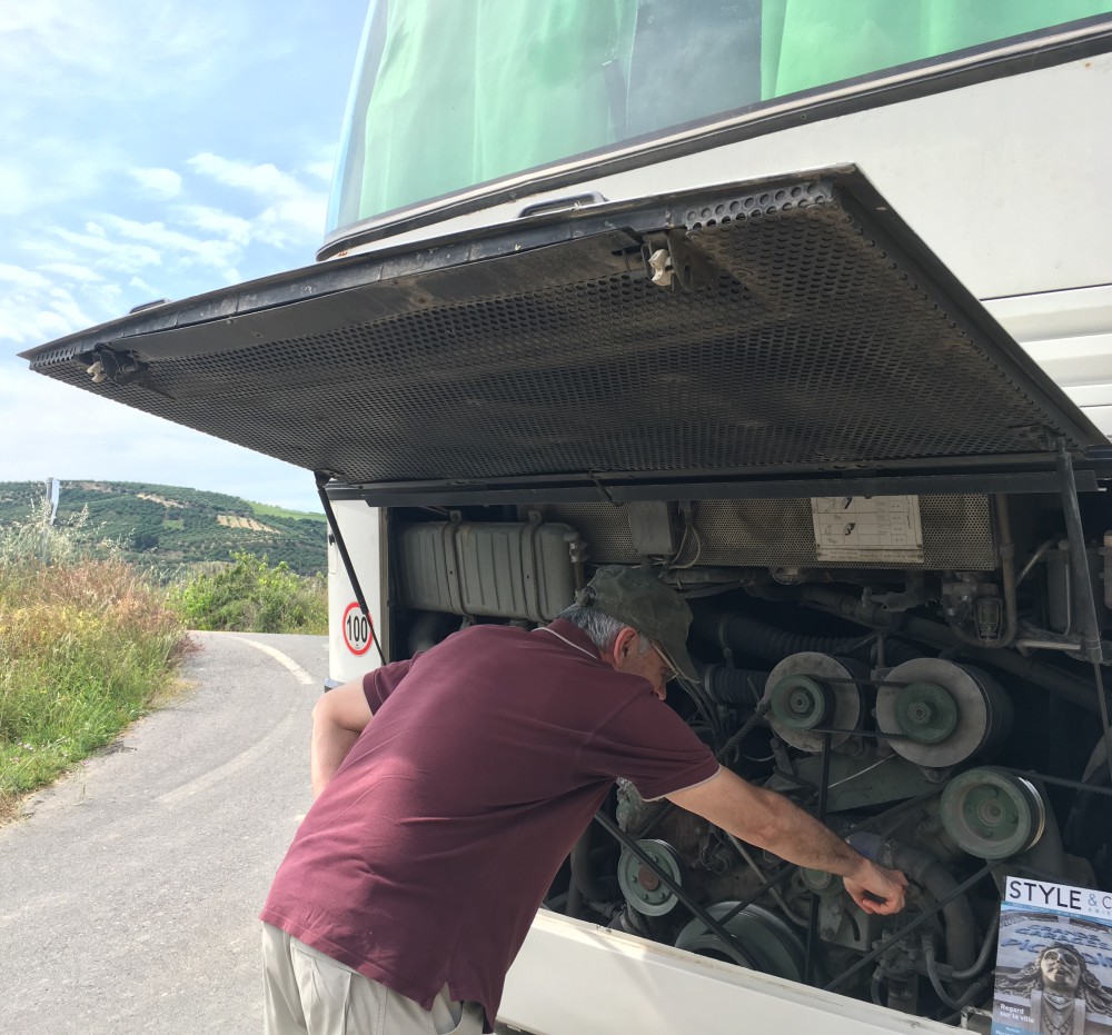 La Picardie au secours d'un autocar crétois