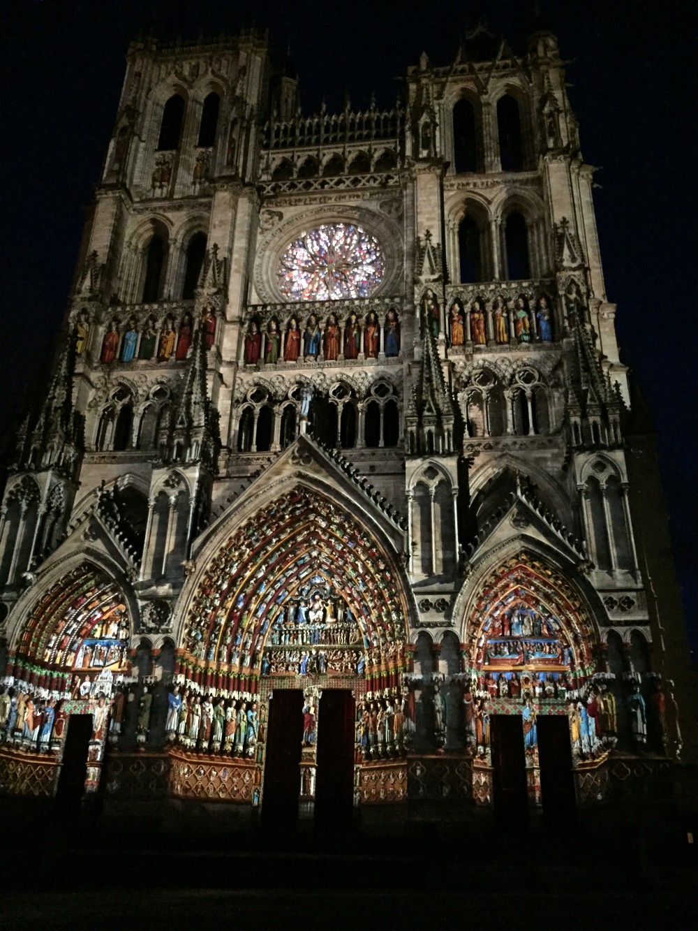 La cathédrale d'Amiens en couleur!